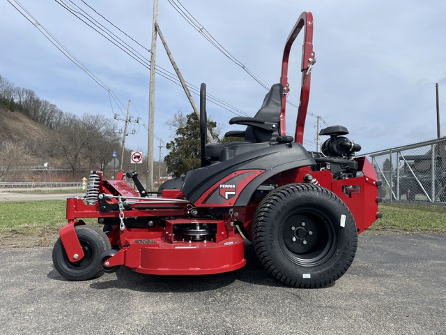  Ferris ISX 2200 60 Inch Zero Turn Mower 30.5 HP